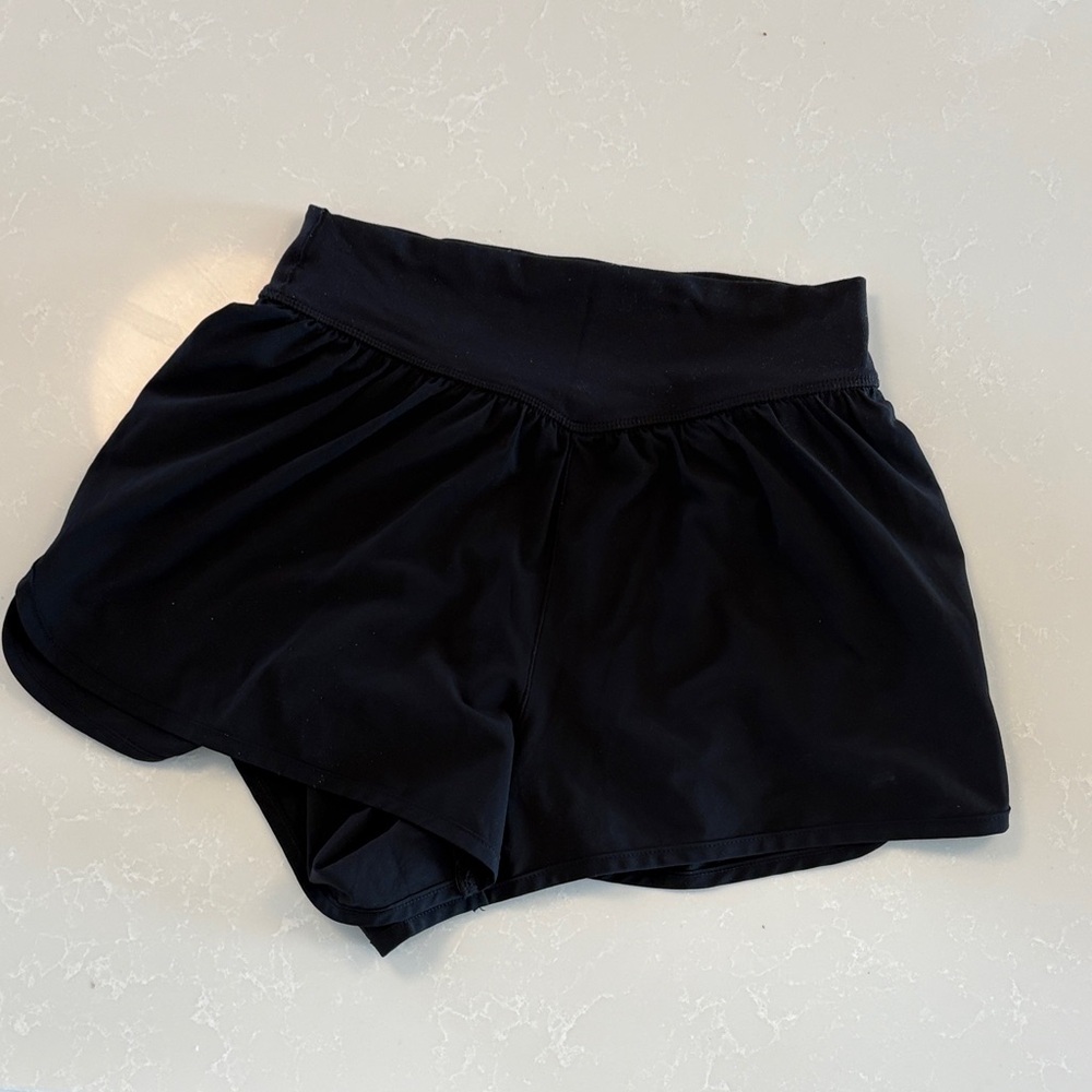 Women’s black offline by aerie shorts